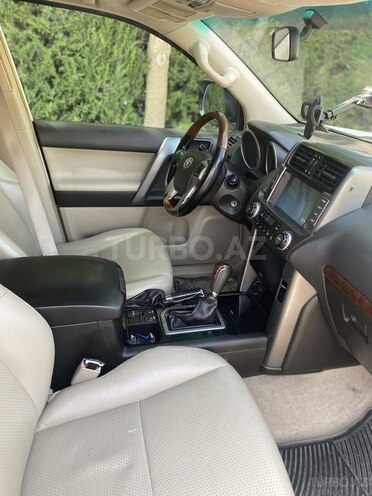 Toyota Land Cruiser Prado 2010, 222,160 km - 2.7 l - Bakı