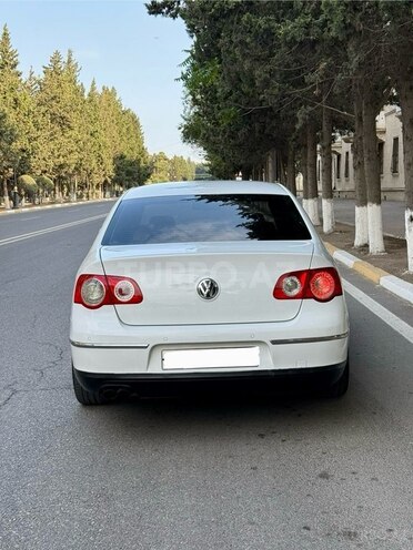 Volkswagen Passat 2007, 253,000 km - 2.0 l - Bakı