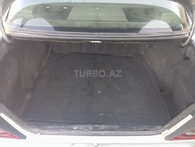 Mercedes E 250 1994, 516,577 km - 2.5 l - Bakı