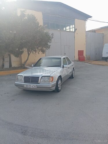 Mercedes E 250 1994, 516,577 km - 2.5 l - Bakı