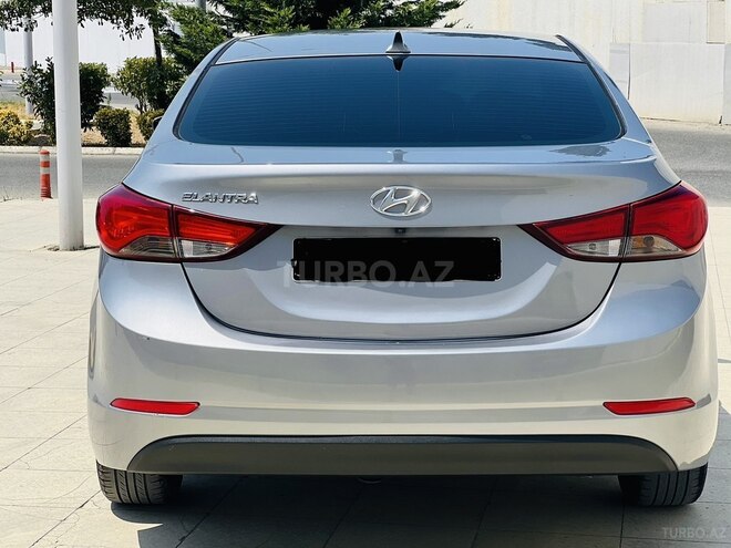 Hyundai Elantra 2015, 102,210 km - 1.8 л - Bakı