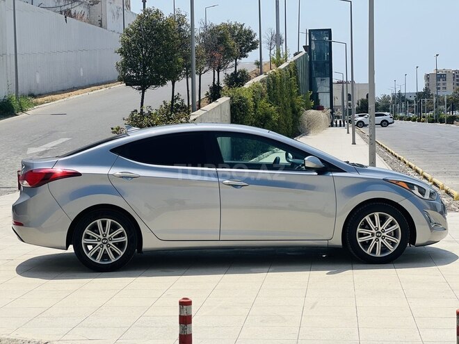 Hyundai Elantra 2015, 102,210 km - 1.8 л - Bakı