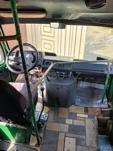 Mercedes 208 D 1993, 400,000 km - 2.3 l - Mingəçevir