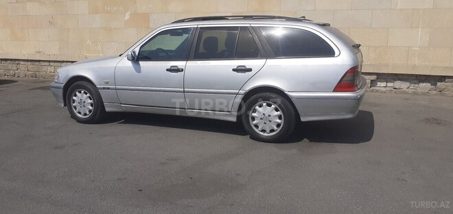 Mercedes C 180 1997, 285,658 km - 1.8 l - Bakı