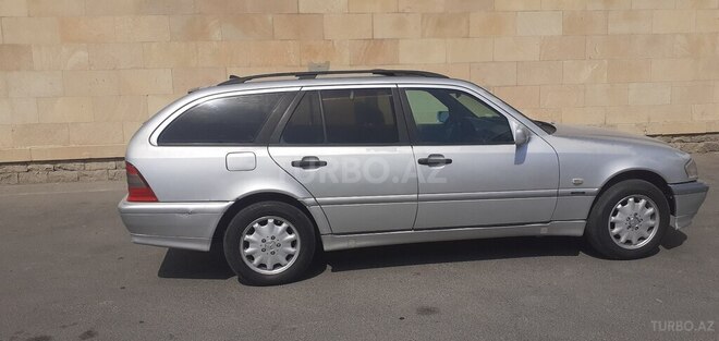 Mercedes C 180 1997, 285,658 km - 1.8 l - Bakı