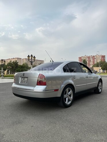 Volkswagen Passat 2004, 310,000 km - 1.8 l - Sumqayıt