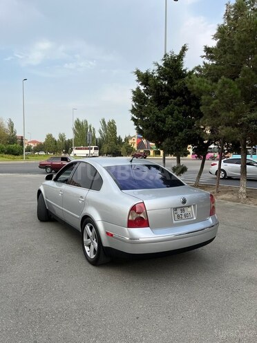 Volkswagen Passat 2004, 310,000 km - 1.8 l - Sumqayıt
