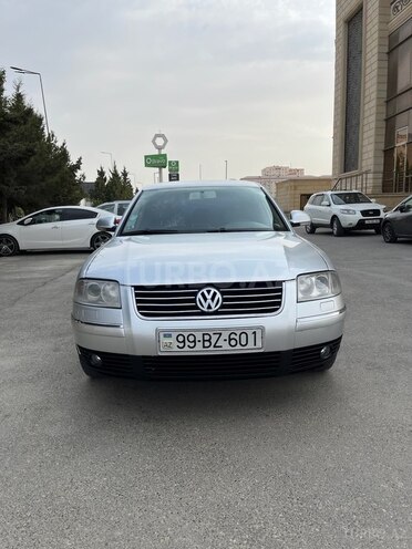 Volkswagen Passat 2004, 310,000 km - 1.8 l - Sumqayıt