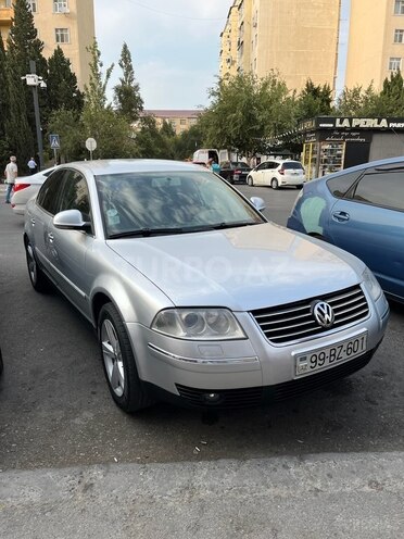 Volkswagen Passat 2004, 310,000 km - 1.8 l - Sumqayıt