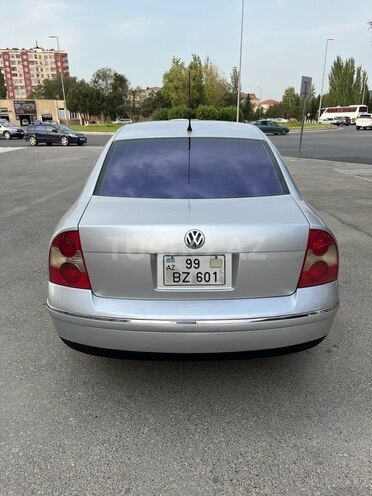 Volkswagen Passat 2004, 310,000 km - 1.8 l - Sumqayıt