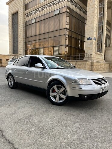 Volkswagen Passat 2004, 310,000 km - 1.8 l - Sumqayıt