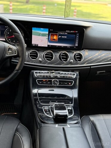 Mercedes E 300 2016, 251,000 km - 3.5 l - Bakı