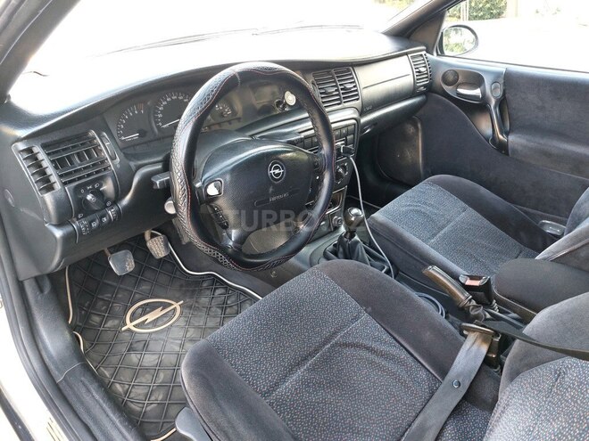 Opel Vectra 2000, 286,000 km - 1.6 л - Bakı
