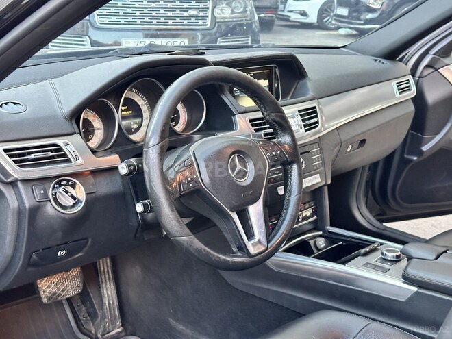 Mercedes E 220 d 2015, 369,000 km - 2.1 л - Bakı