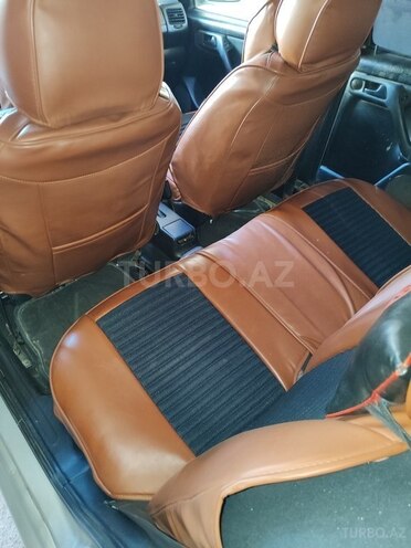 Volkswagen Golf 1997, 281,800 km - 2.0 l - Bakı