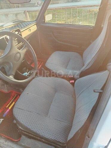 LADA (VAZ) 2107 2005, 548,769 km - 1.6 л - Saatlı