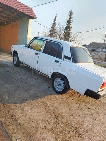 LADA (VAZ) 2107 2005, 548,769 km - 1.6 л - Saatlı