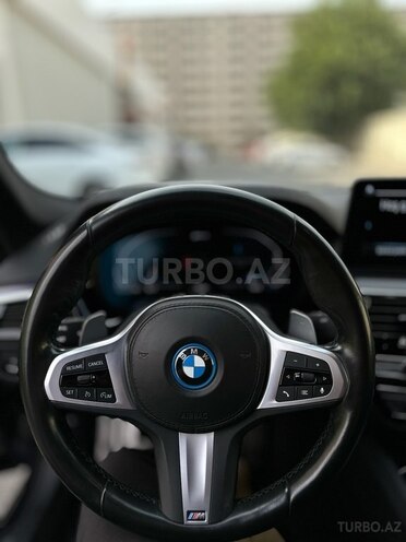 BMW 530e 2022, 77,000 km - 2.0 l - Ağcabədi