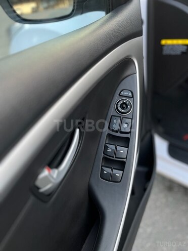 Hyundai i30 2013, 209,000 km - 1.6 l - Sumqayıt