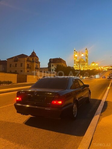 Mercedes C 180 1998, 380,000 km - 1.8 l - Bakı