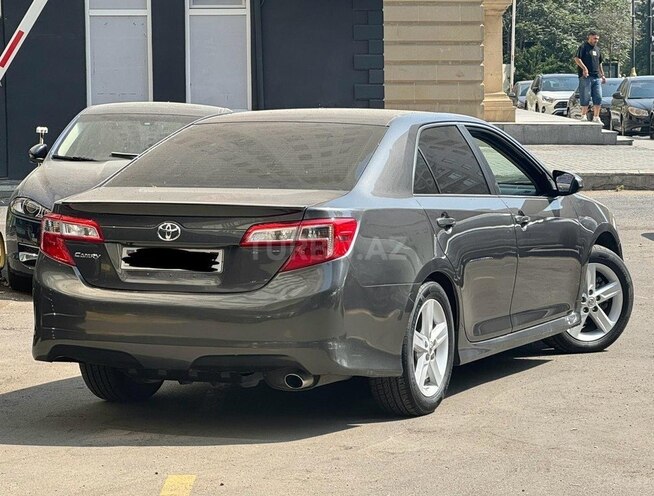 Toyota Camry 2014, 238,000 km - 2.5 л - Bakı