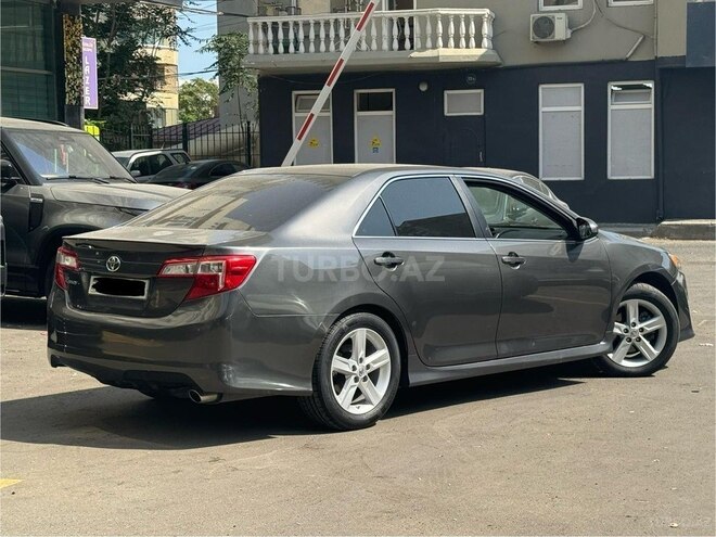 Toyota Camry 2014, 238,000 km - 2.5 л - Bakı