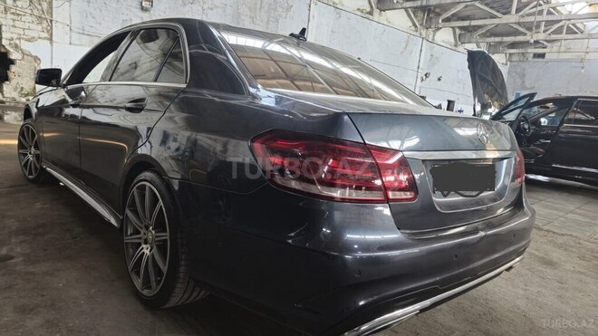 Mercedes E 220 d 2013, 241,000 km - 2.2 l - Bakı