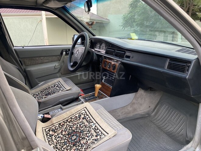Mercedes 190 1993, 386,000 km - 2.3 l - Bakı