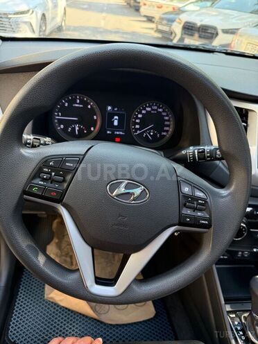 Hyundai Tucson 2016, 218,000 km - 2.0 l - Bakı