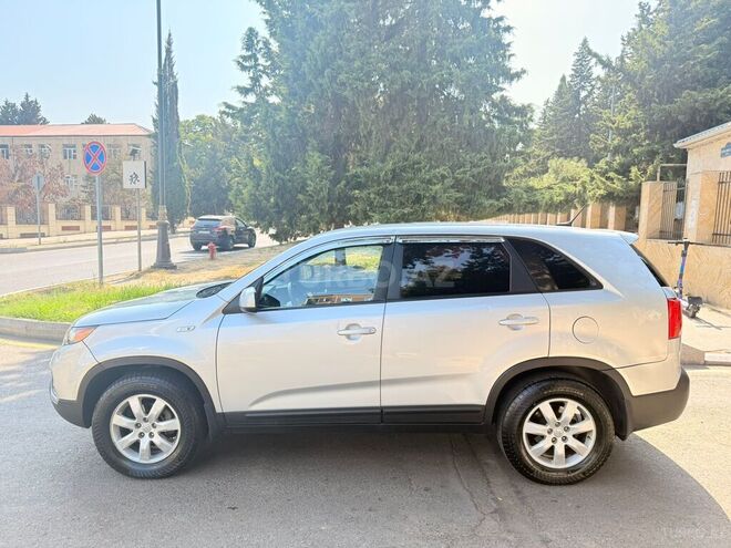 Kia Sorento 2011, 280,000 km - 2.0 l - Bakı