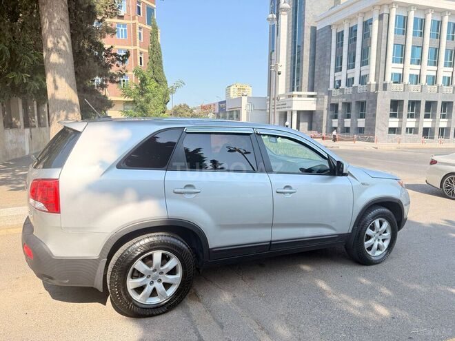 Kia Sorento 2011, 280,000 km - 2.0 l - Bakı