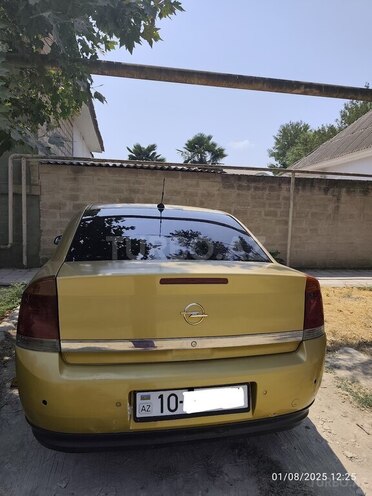 Opel Vectra 2002, 250,000 km - 2.2 л - Salyan