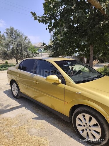 Opel Vectra 2002, 250,000 km - 2.2 л - Salyan