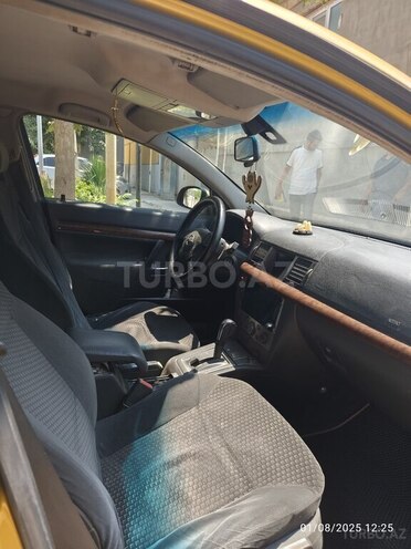 Opel Vectra 2002, 250,000 km - 2.2 л - Salyan