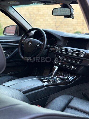BMW 520 2013, 350,000 km - 2.0 l - Bakı