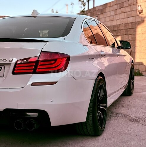 BMW 520 2013, 350,000 km - 2.0 l - Bakı