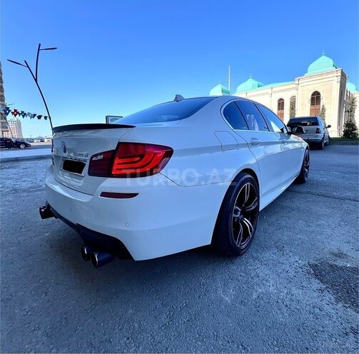 BMW 520 2013, 350,000 km - 2.0 l - Bakı