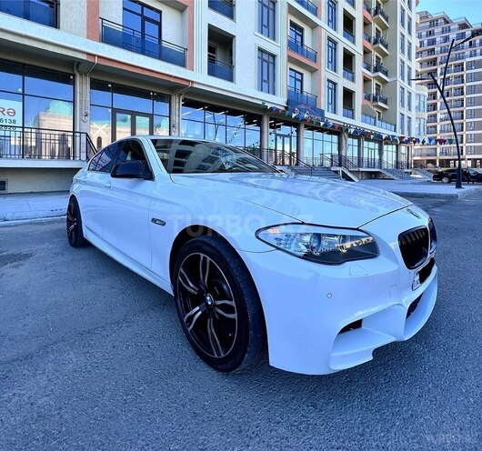 BMW 520 2013, 350,000 km - 2.0 l - Bakı