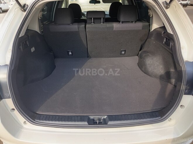Toyota Corolla Fielder 2019, 97,000 km - 1.5 l - Bakı