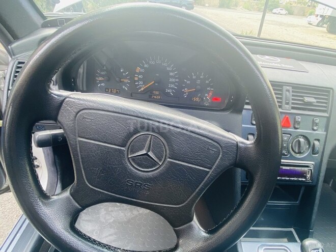 Mercedes C 200 1997, 246,357 km - 2.0 l - Gəncə