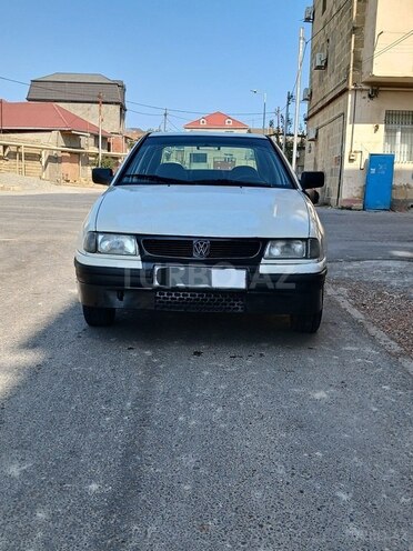 Volkswagen Polo 1996, 320,000 km - 1.6 l - Bakı