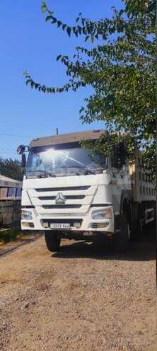 HOWO Sinotruk 2012, 250,000 km - 9.0 l - İmişli
