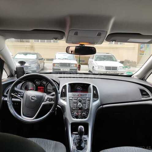Opel Astra 2014, 291,000 km - 1.6 l - Bakı