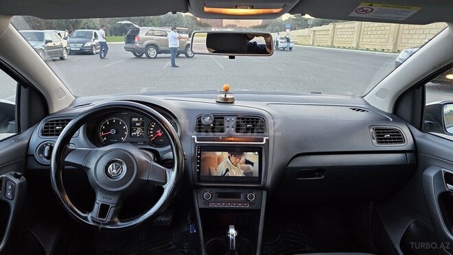 Volkswagen Polo 2013, 203,000 km - 1.4 l - Bakı