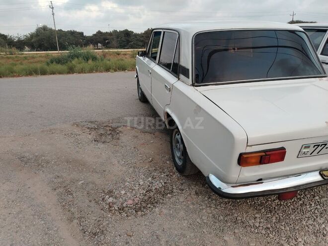 LADA (VAZ) 21011 1980, 100,000 km - 1.3 л - Bakı