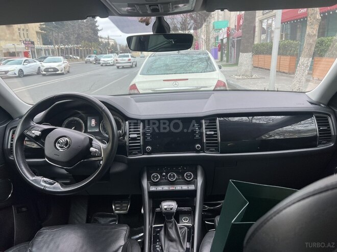 Skoda Kodiaq 2022, 62,000 km - 2.0 л - Bakı