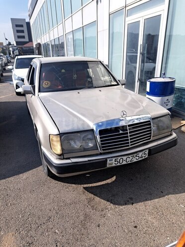 Mercedes E 200 1993, 155,580 km - 2.0 l - Bakı