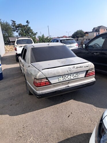 Mercedes E 200 1993, 155,580 km - 2.0 l - Bakı