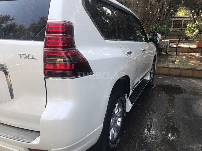 Toyota Land Cruiser Prado 2011, 197,000 km - 2.7 l - Bakı