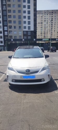 Toyota Prius V 2013, 220,000 km - 1.8 l - Bakı